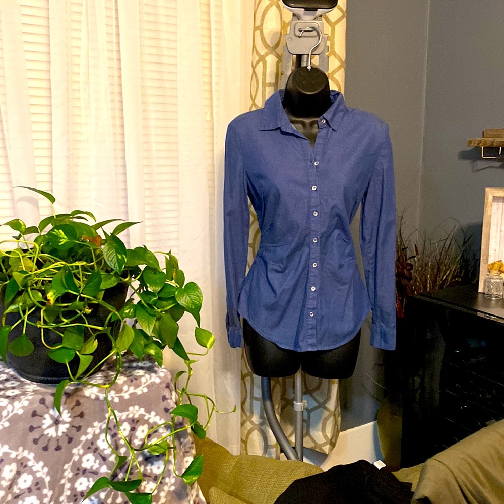 Light material Jean button blouse - Picture 3 of 3